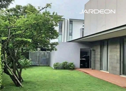 05 Bedrooms elegant modern house villa in compound with big garden & pool for rent-An Khanh-Ho Chi Minh