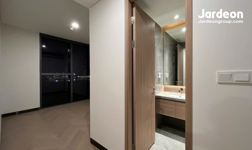 product/z7348952856059_8db5e601810c5fd8eb5a6e48a0aa08cf.jpg