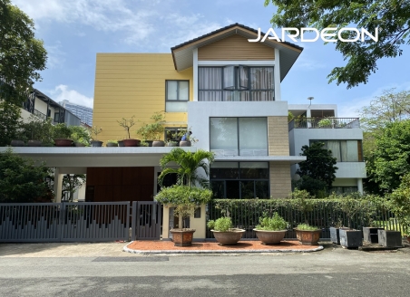 Villa Riviera